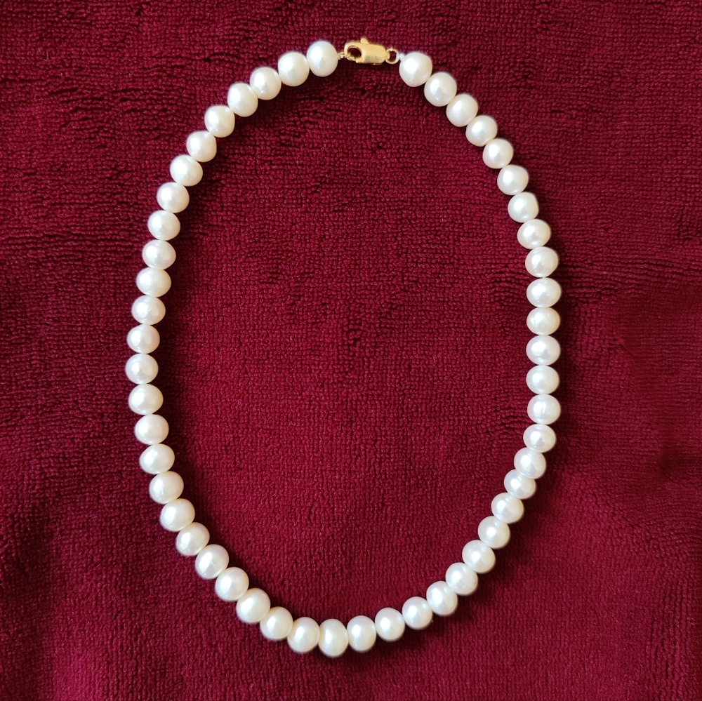 Genuine Cream Pearl Necklace